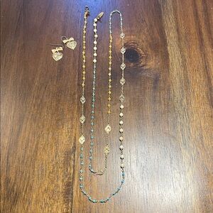 Wendy Mink Necklace earrings gold, turquoise,& cream 20” Beaded Chain Gold Tone.